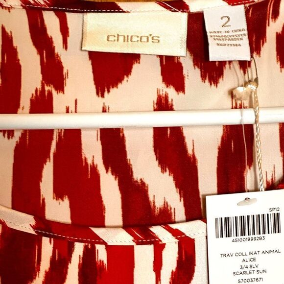 NWT Chico’s Trav Coll Ikat Animal Alice 3/4 Sleeve Scarlet Sun Top Size 2 📦 - Picture 3 of 8